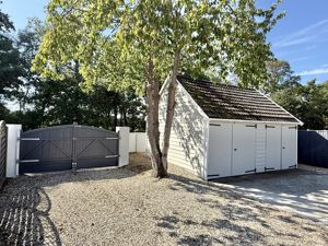 Photo 37- click for photo gallery